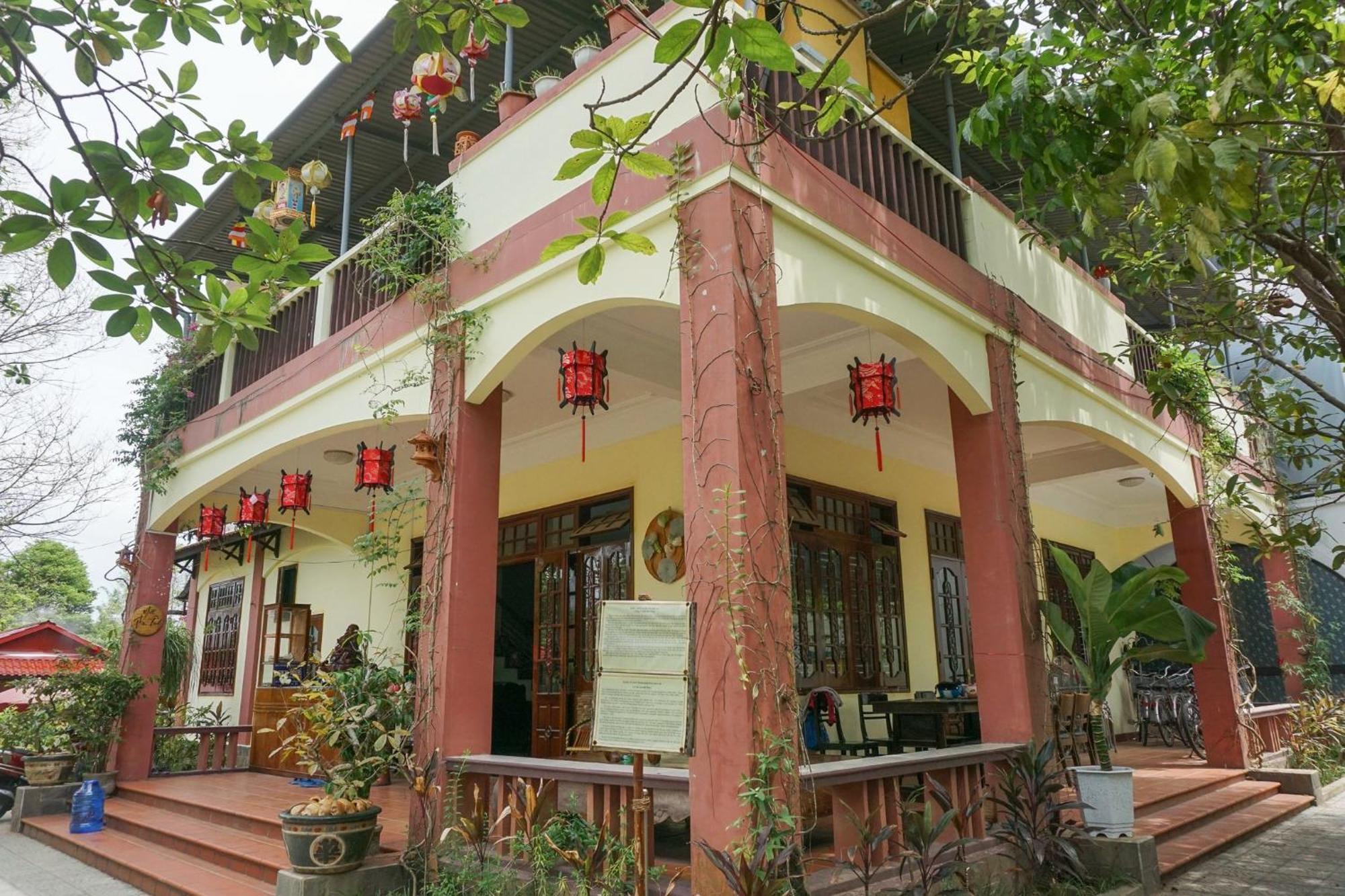 Hue Lotus Homestay Extérieur photo